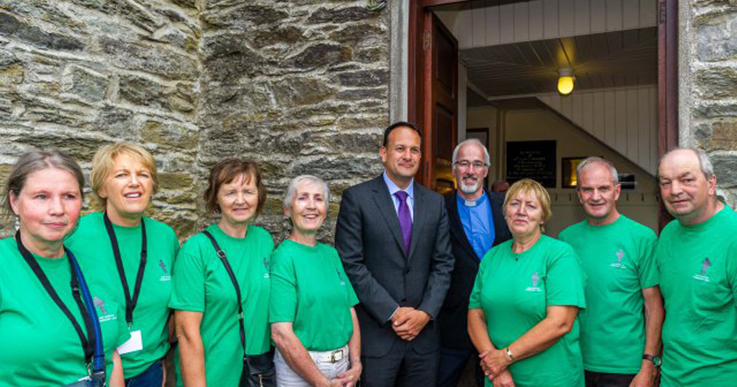 Taoiseach Leo Varadkar visited Dunmanway to see the birthplace and final resting place of Sam Maguire. He also visited the Sam Maguire Bells in St Mary’s Church. The Rev Cliff Jeffers, Rector of Fanlobbus Union, and the Sam Maguire Community Bells Team posed for a picture with An Taoiseach. Photo: Andy Gibson.