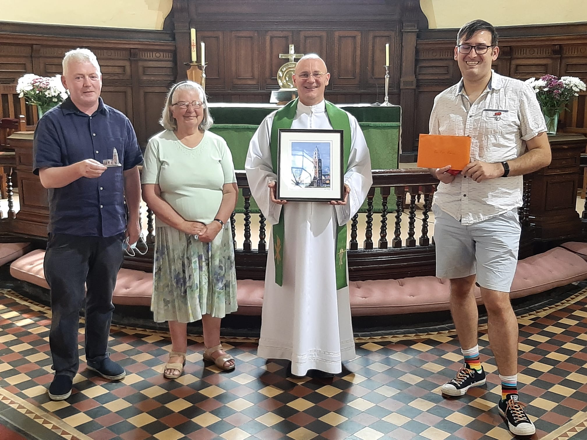 The churchwardens of St Anne's, Shandon, made a presentation to the Rev Paul Robinson on behalf of the parish.