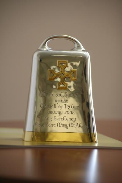 Bell presented to the President of Ireland, Ms Mary McAleese