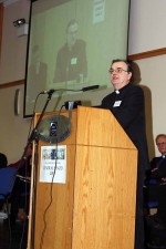 Canon Ian Ellis addresses Synod